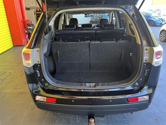 2013 Mitsubishi Outlander - Thumbnail