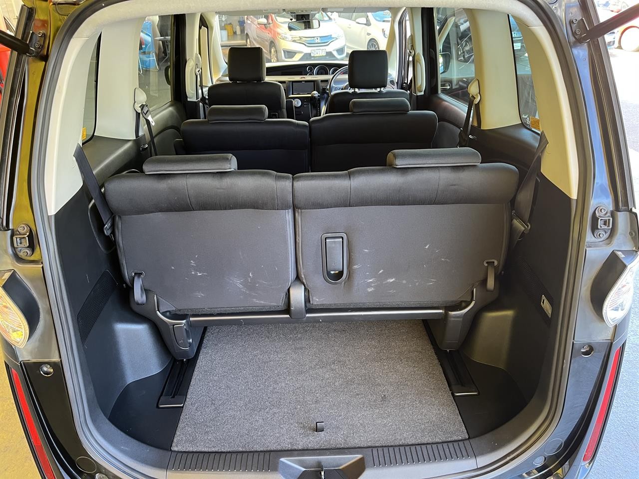 2012 Mazda BIANTE