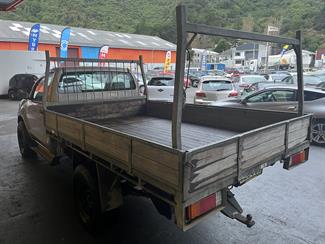2005 Toyota Hilux - Thumbnail