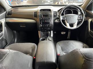 2012 Kia Sorento R - Thumbnail
