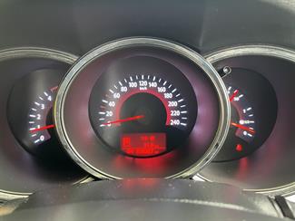 2012 Kia Sorento R - Thumbnail