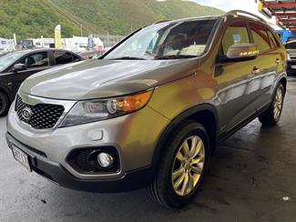 2012 Kia Sorento R - Thumbnail
