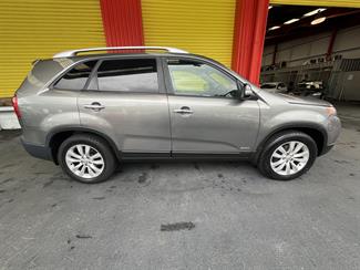 2012 Kia Sorento R - Thumbnail