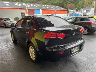 2012 Mitsubishi Galant - Thumbnail