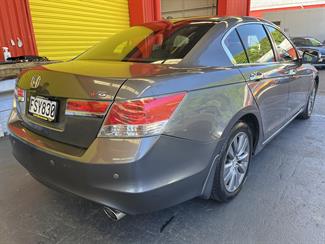 2011 Honda Accord - Thumbnail