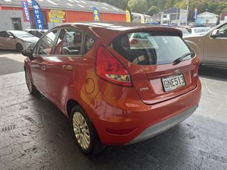 2012 Ford Fiesta - Thumbnail