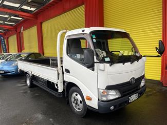 2015 Toyota Dyna - Thumbnail