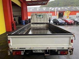 2015 Toyota Dyna - Thumbnail