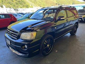 2004 Toyota Kluger - Thumbnail