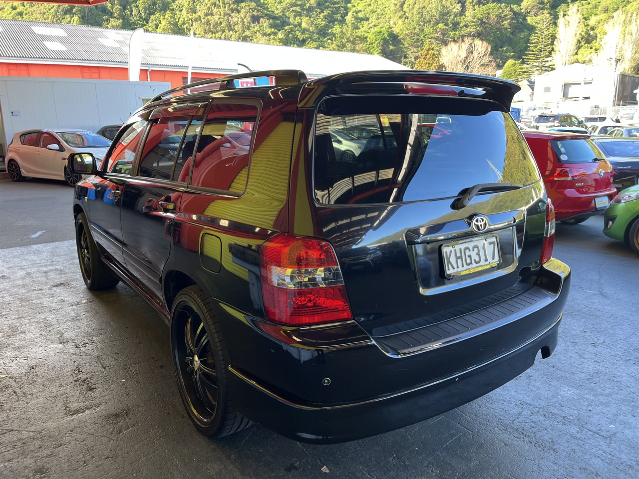 2004 Toyota Kluger