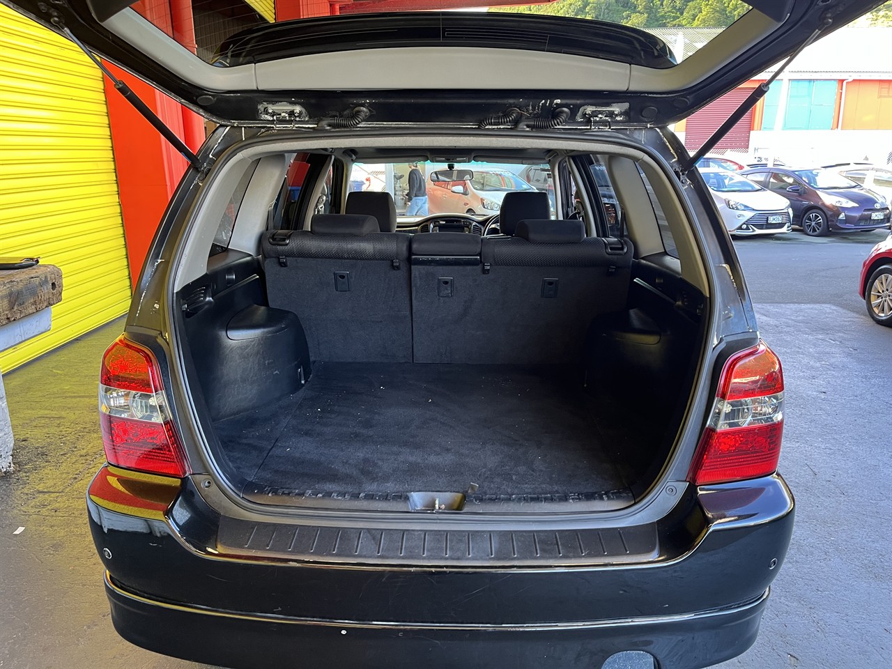 2004 Toyota Kluger
