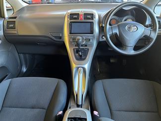 2008 Toyota AURIS - Thumbnail