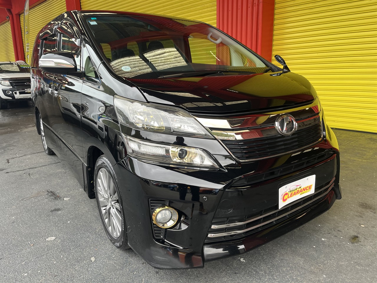 2014 Toyota Vellfire