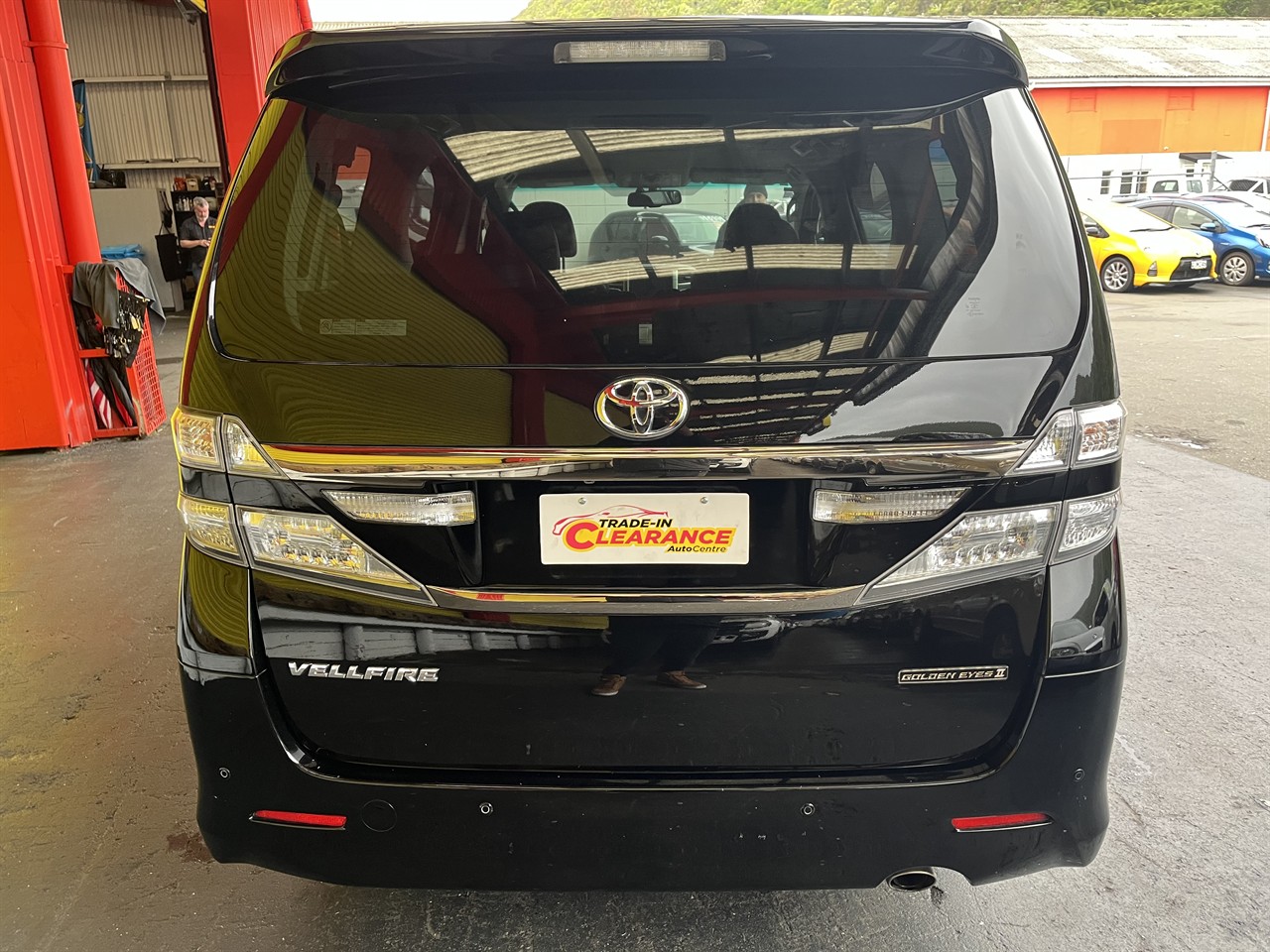 2014 Toyota Vellfire