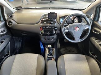 2015 Fiat Punto - Thumbnail