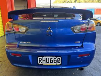 2014 Mitsubishi Lancer - Thumbnail