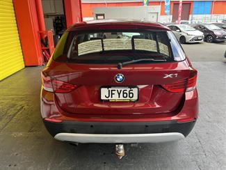 2011 BMW X1 - Thumbnail