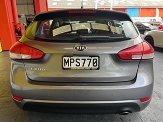 2015 Kia Cerato - Thumbnail