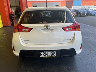 2014 Toyota Corolla - Thumbnail