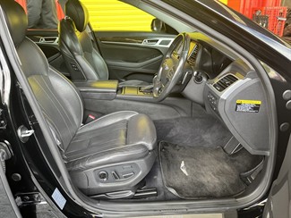 2015 Hyundai Genesis - Thumbnail