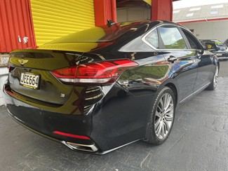 2015 Hyundai Genesis - Thumbnail