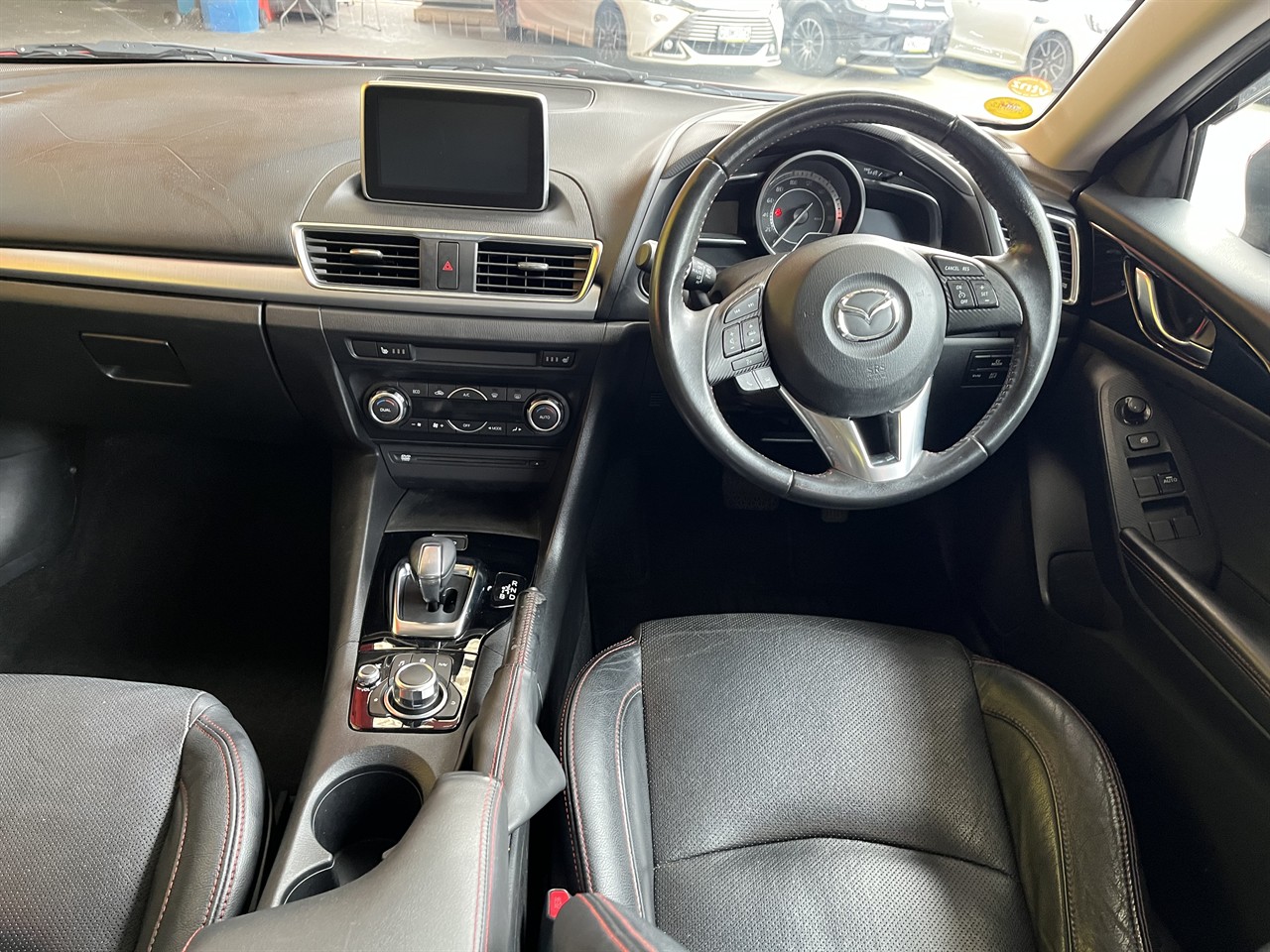 2014 Mazda Axela