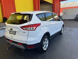 2015 Ford Kuga - Thumbnail