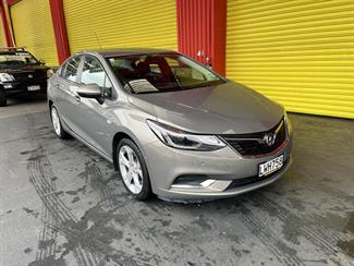 2018 Holden Astra - Thumbnail