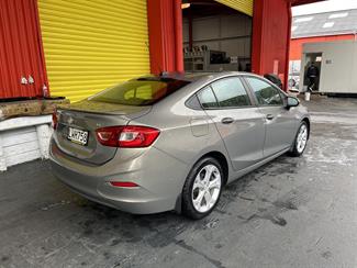2018 Holden Astra - Thumbnail
