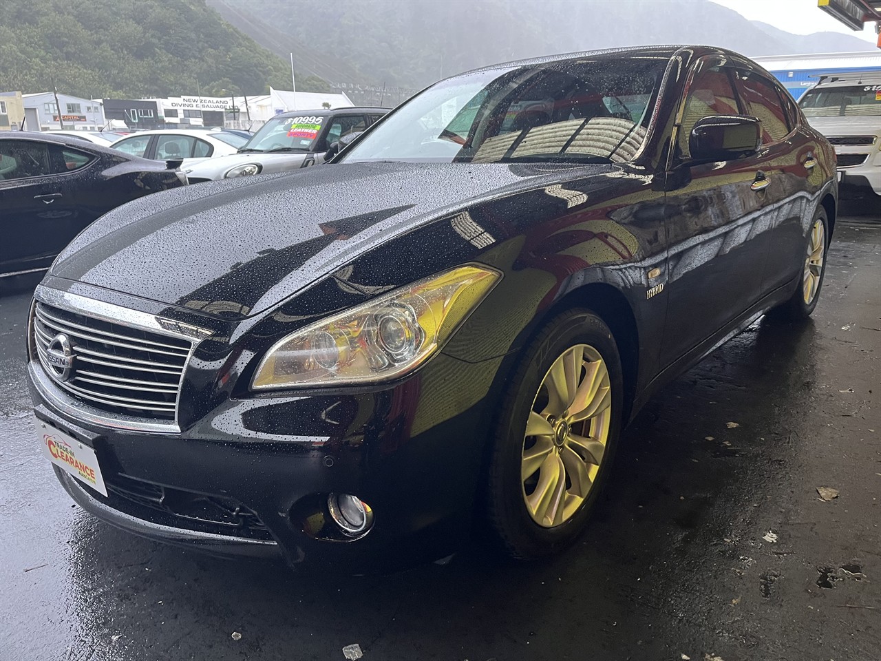 2012 Nissan Fuga