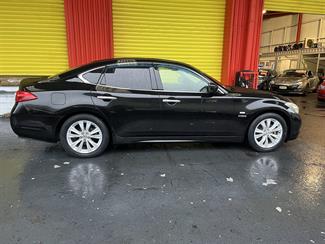 2012 Nissan Fuga - Thumbnail