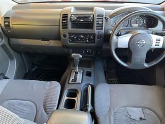 2009 Nissan Navara - Thumbnail