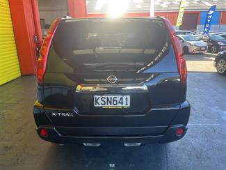 2008 Nissan X-Trail - Thumbnail