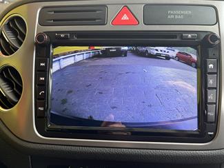 2011 Volkswagen Tiguan - Thumbnail