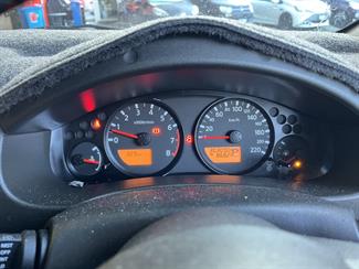 2008 Nissan Navara - Thumbnail
