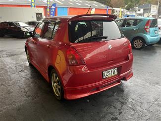 2007 Suzuki Swift - Thumbnail
