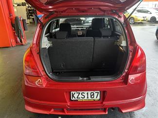 2007 Suzuki Swift - Thumbnail