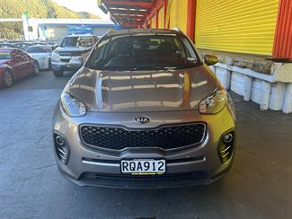 2017 Kia Sportage - Thumbnail