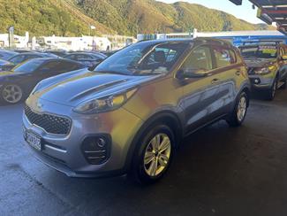 2017 Kia Sportage - Thumbnail