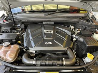 2013 Jeep Grand Cherokee - Thumbnail