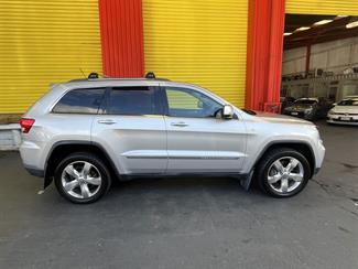 2013 Jeep Grand Cherokee - Thumbnail