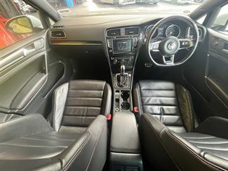 2015 Volkswagen Golf - Thumbnail