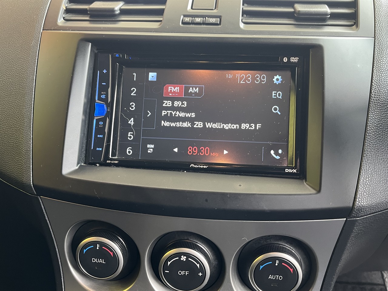 2010 Mazda Axela