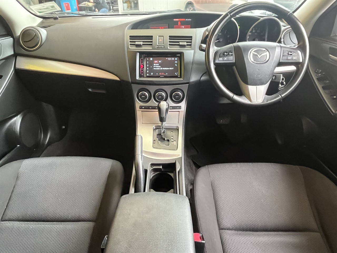 2010 Mazda Axela