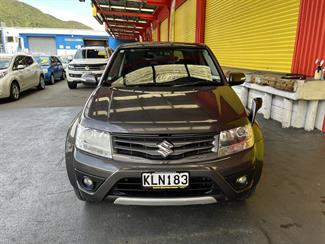 2014 Suzuki Escudo - Thumbnail