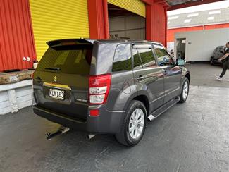 2014 Suzuki Escudo - Thumbnail