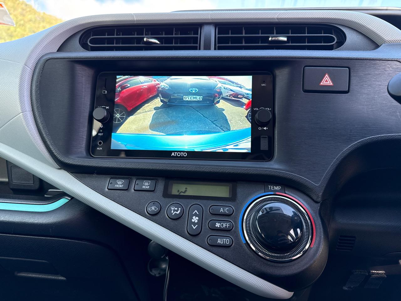 2012 Toyota AQUA