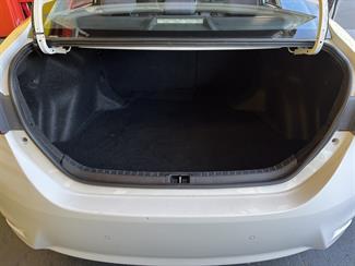 2018 Toyota Corolla - Thumbnail