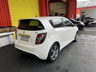 2015 Holden Barina - Thumbnail