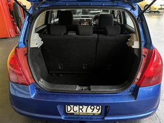 2006 Suzuki Swift - Thumbnail